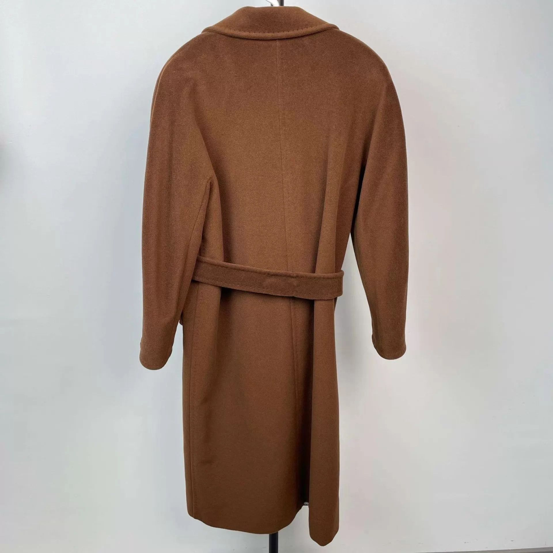 Max Mara Max Mara Brown Overcoat Size XS / US 0-2 / IT 36-38 - 2 Thumbnail
