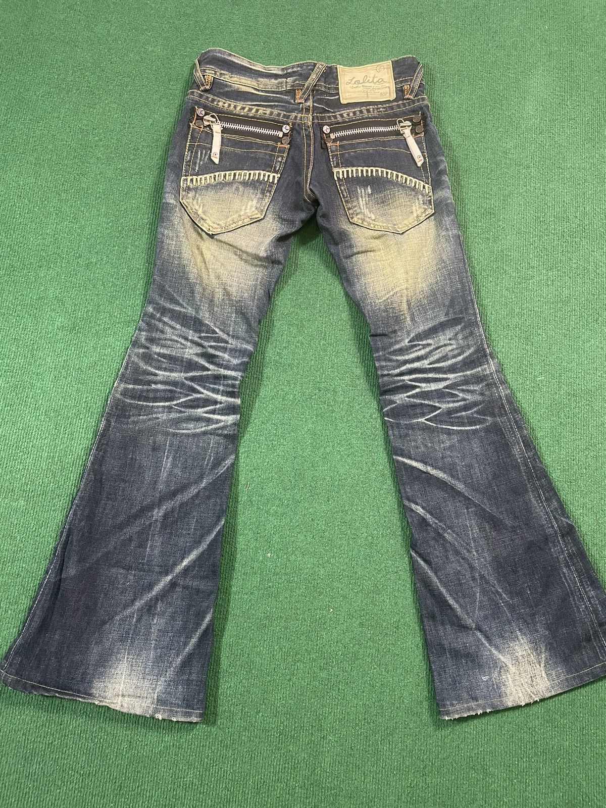 Japanese Brand Distressed Lolita Japanese Jeans Flair Cut Size US 30 / EU 46 - 2 Thumbnail