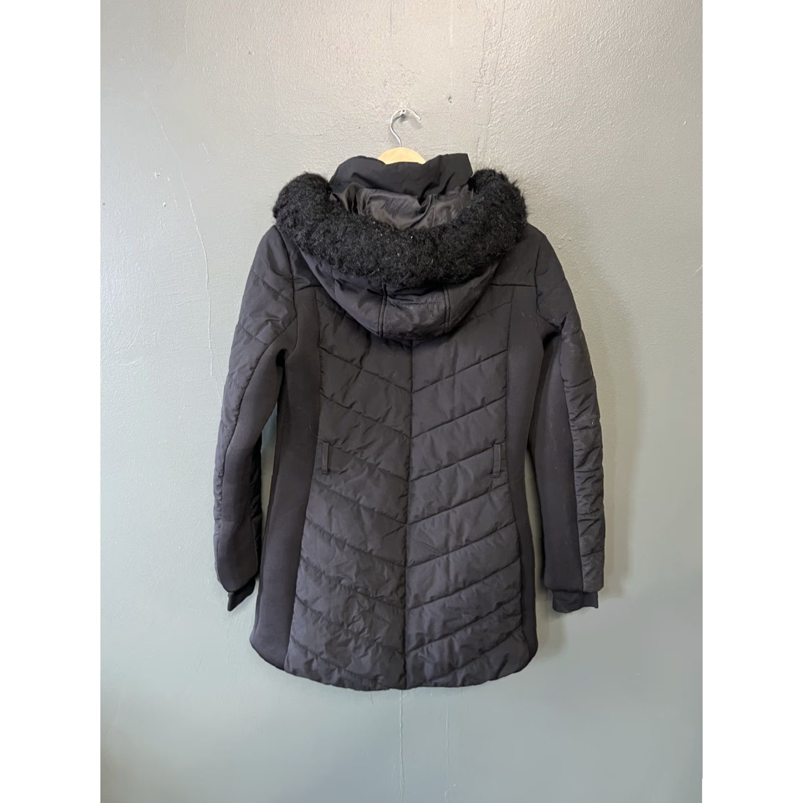 Michael Kors Michael Kors Womens Parka Jacket Hooded Quilted Puffer Full Zip Black Sz M Womens 80s? Size M / US 6-8 / IT 42-44 - 2 Thumbnail