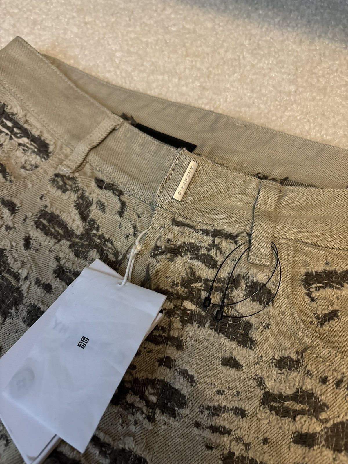 Givenchy Givenchy Distressed Camo Zipper Slim Fit Jeans Brown Beige Size US 30 / EU 46 - 3 Thumbnail