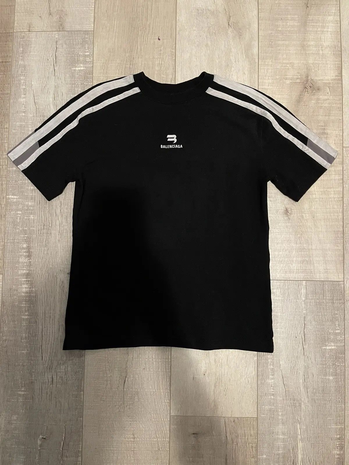 Balenciaga Balenciaga Sporty B Shrunk Tee *VERY RARE* | Grailed
