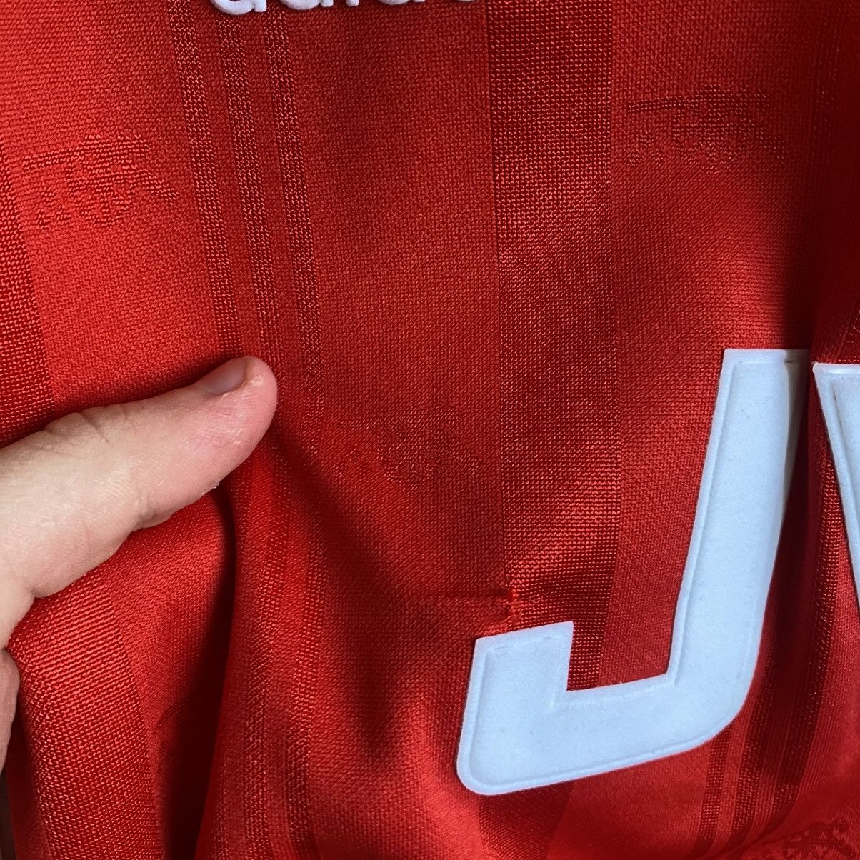 Adidas Vintage RARE Adidas FC Arcenal 1986 JVC home soccer jersey Size US M / EU 48-50 / 2 - 6 Thumbnail