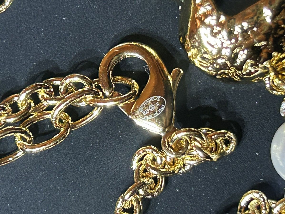 Chanel CHANEL Resin Crystal Pearl Chain Heart CC Pendant Necklace Size ONE SIZE - 6 Thumbnail