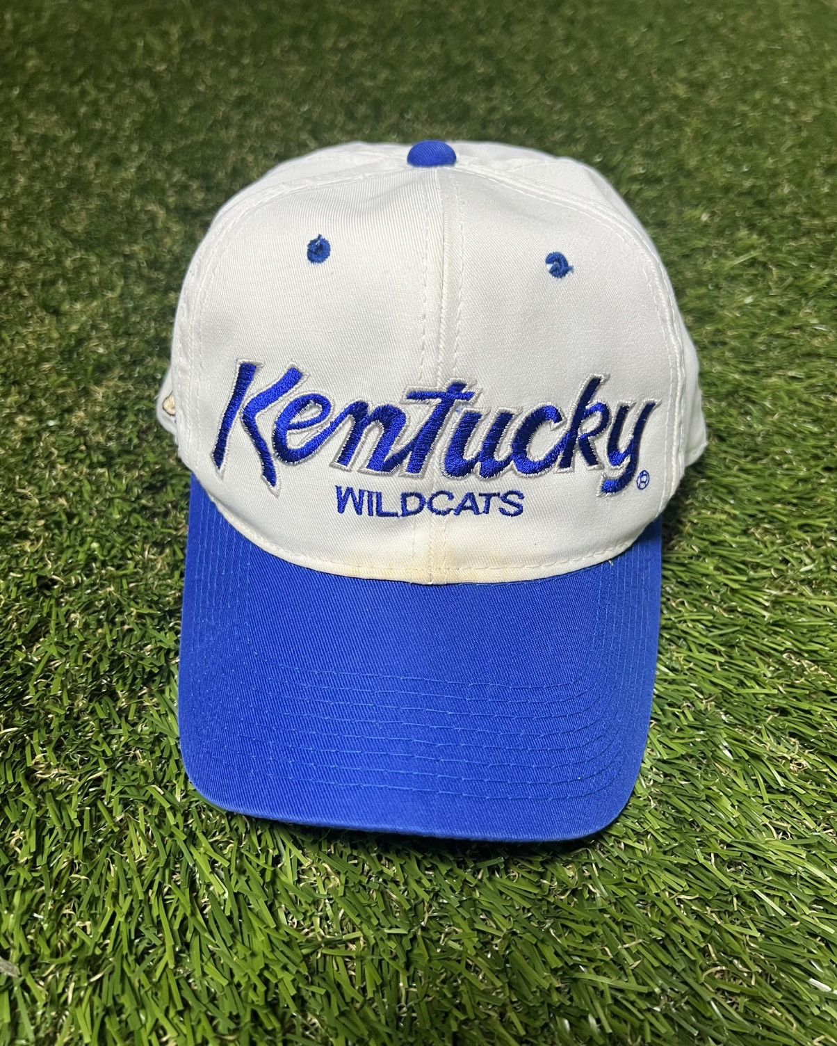 NCAA Vintage 90s Kentucky Wildcats Script Spell Out Snapback Hat Size ONE SIZE - 1 Thumbnail