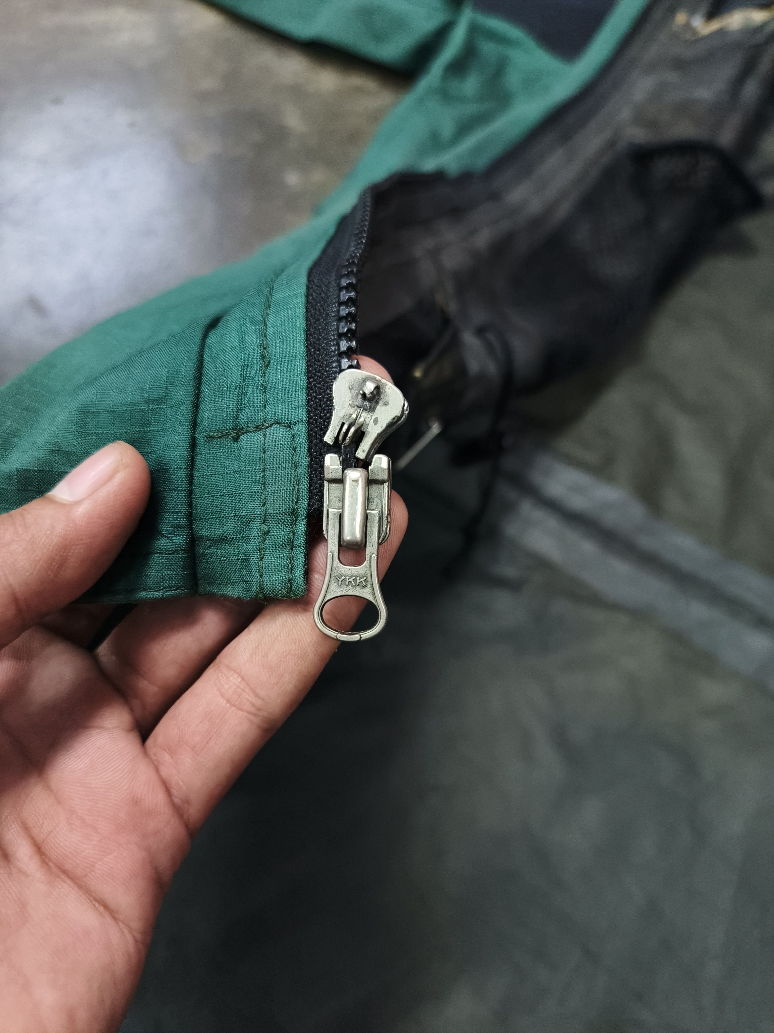 The North Face The North Face Vintage 90's Mountain Light Jacket Hood Size US M / EU 48-50 / 2 - 9 Thumbnail