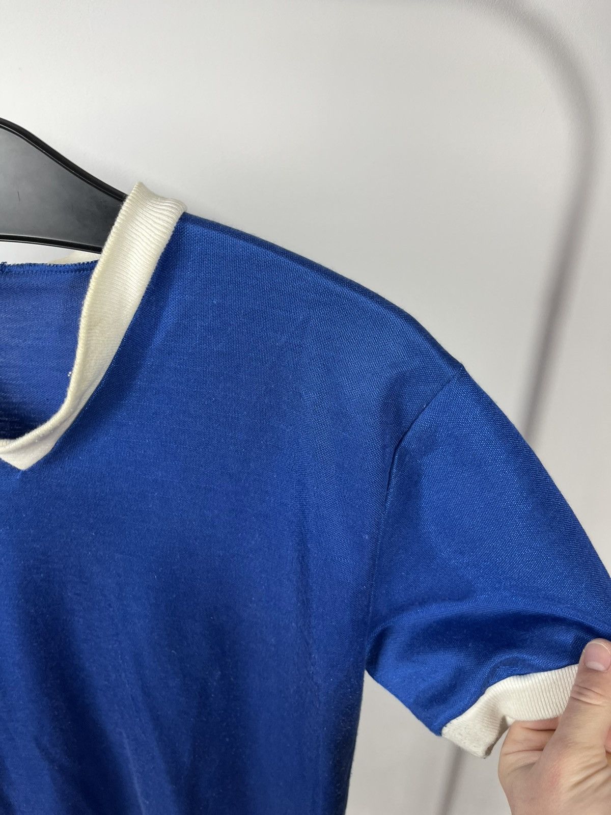 Other Vintage Adler Lacke Blue Ringer T Shirt V Neck Retro Tee 70s Size US L / EU 52-54 / 3 - 6 Thumbnail
