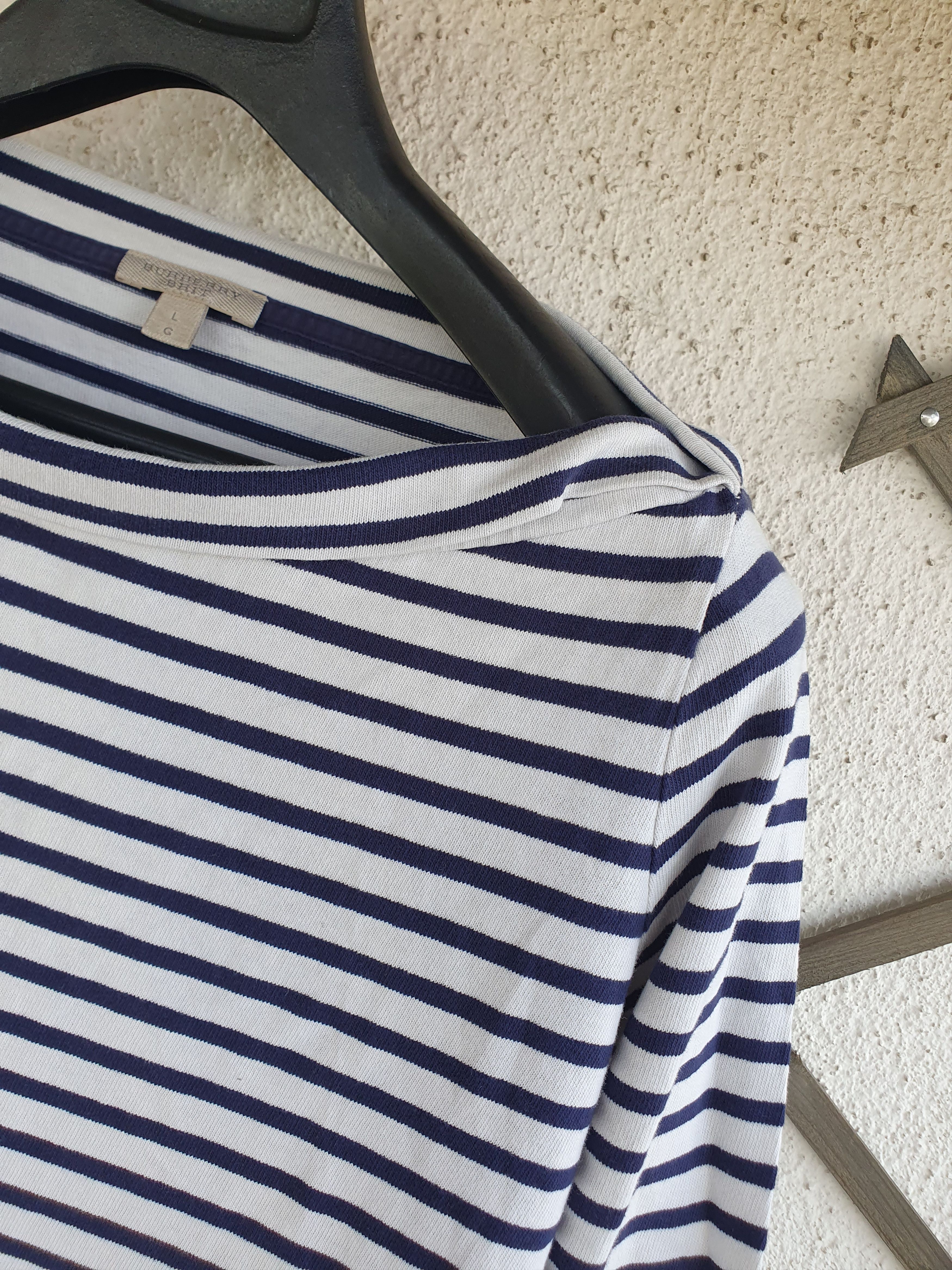 Burberry Burberry Women's Boat Neck Blue And Shite Striped Top sz L Size L / US 10 / IT 46 - 6 Thumbnail