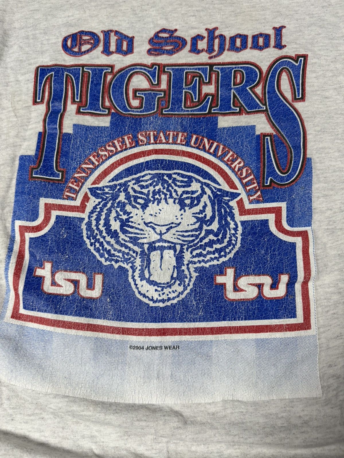 Vintage Vintage Y2k Old School Tigers Athletics Sports NCAA Logo Tee Size US XXL / EU 58 / 5 - 2 Thumbnail