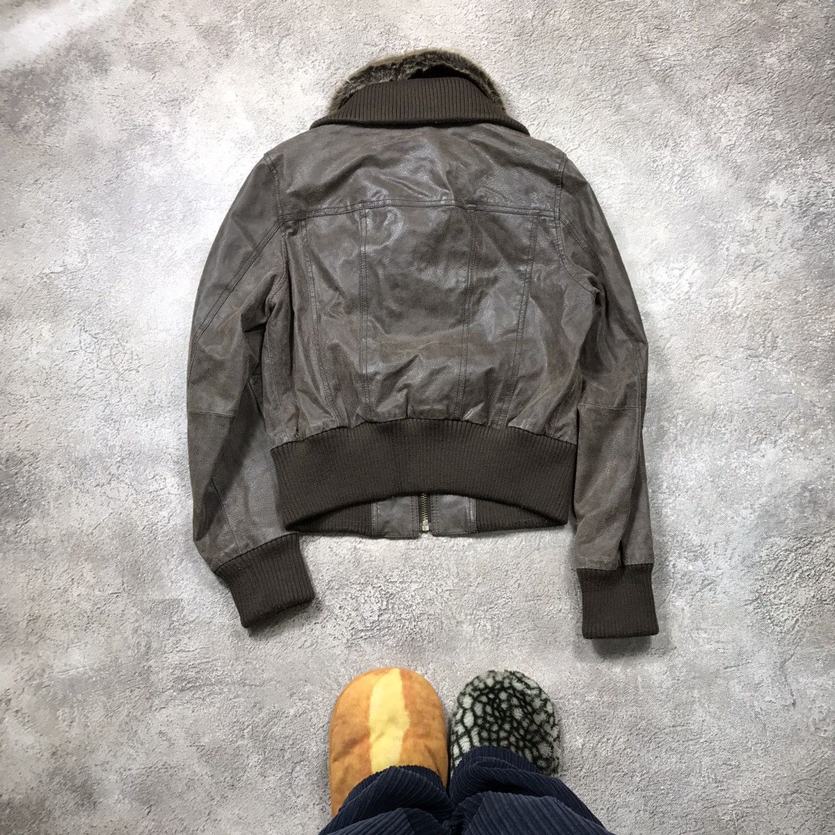 Vintage Vintage 90s Faded Leather Bomber Jacket Streetwear Baggy M Size M / US 6-8 / IT 42-44 - 6 Thumbnail