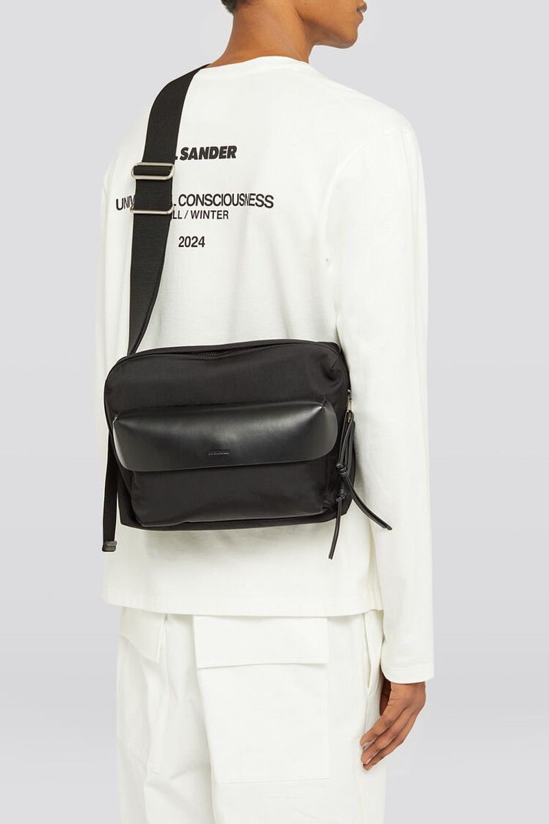 Jil Sander o1loc1c0426 Size:OS/Lid Messenger in Black Size ONE SIZE - 5 Thumbnail