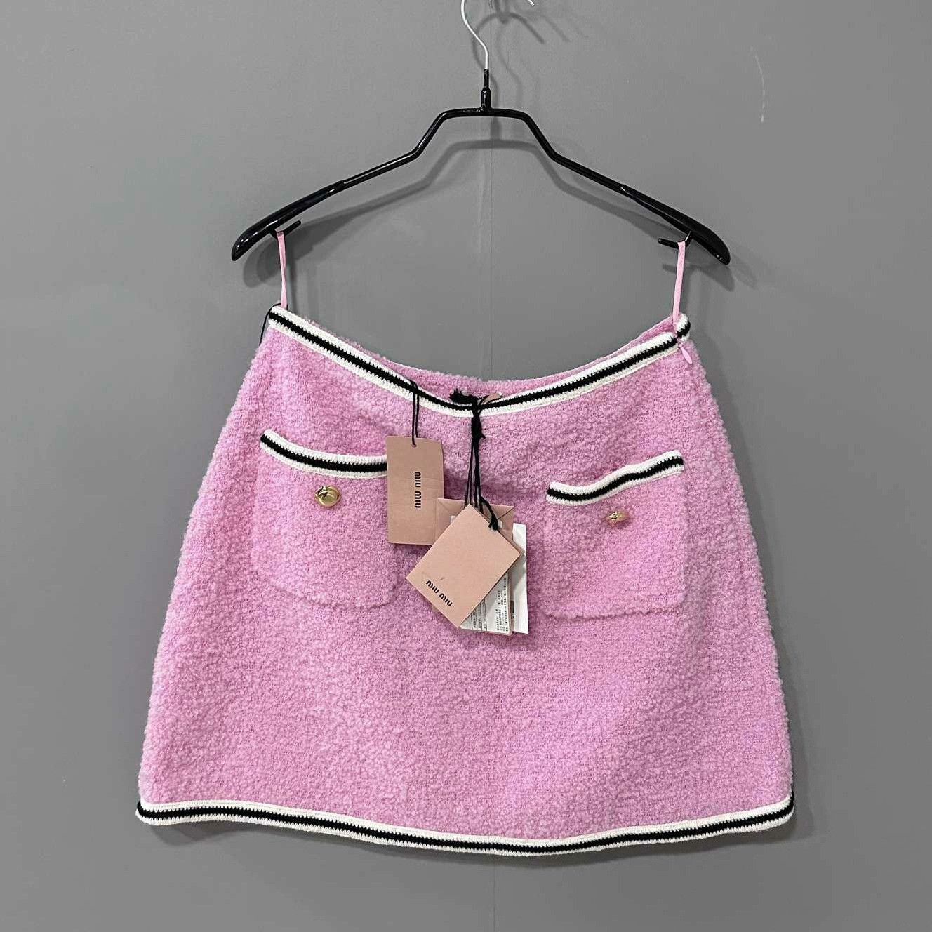 Miu Miu Miu Miu Knit Wool Pink Skirt 26 Women Size 26" / US 2 / IT 38 - 1 Thumbnail