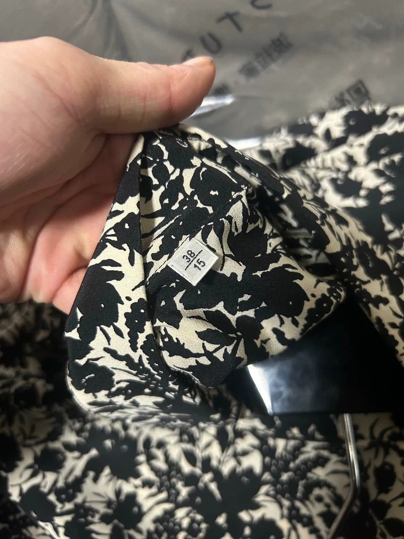 Yves Saint Laurent saint laurent size 38 22SS Black and White Art Floral Short Size US M / EU 48-50 / 2 - 4 Thumbnail