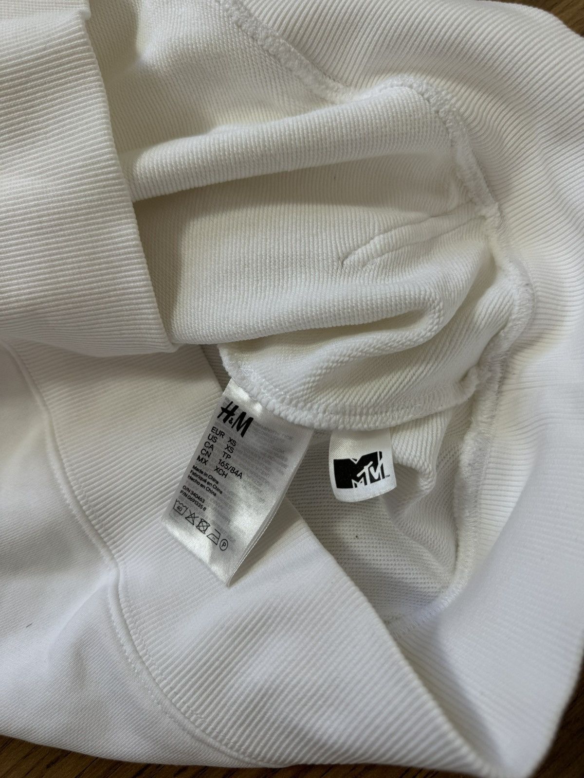Moschino MOSCHINO H&M MTV BIG LOGO WMNS HOODIE Size XS / US 0-2 / IT 36-38 - 6 Thumbnail