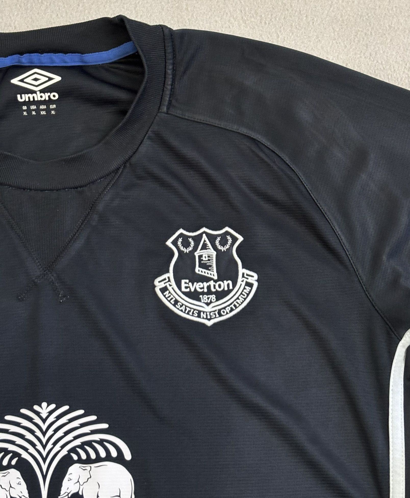 Umbro Everton FC 2014/2015 Umbro Football Jersey Size XL Size US XL / EU 56 / 4 - 7 Thumbnail