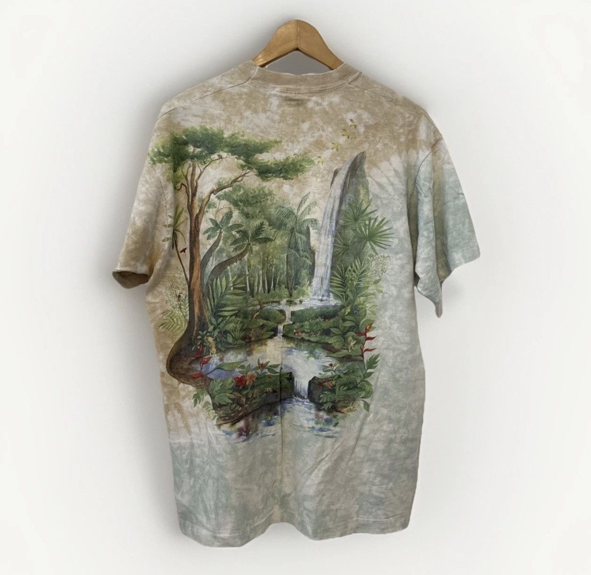 Other 1990s Tye-dye Rainforest Preserve Paradise front/back Size US XL / EU 56 / 4 - 2 Thumbnail