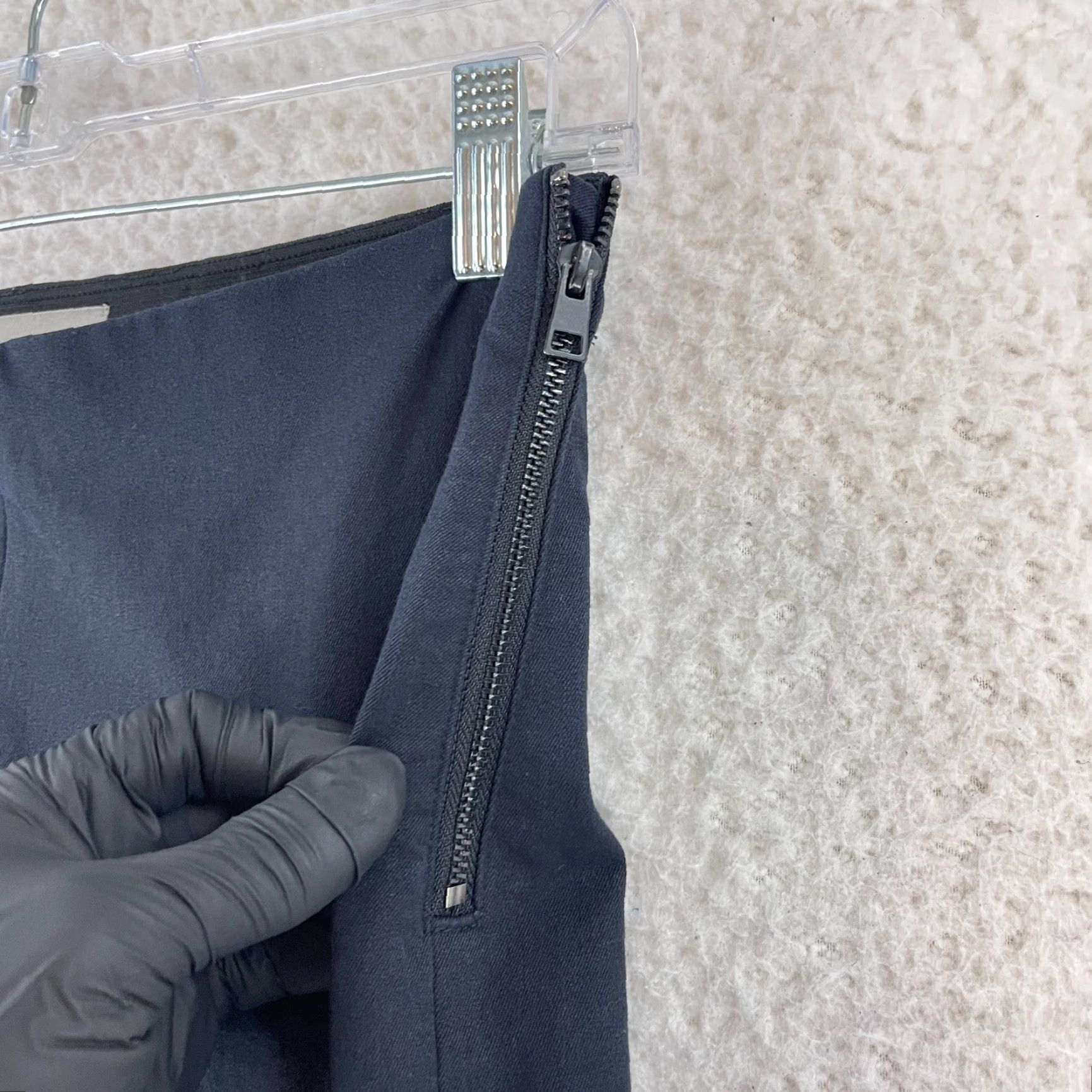 Everlane Everlane Black Side Zip Ankle Length Pants Womens High-Rise Stretch Size 4 Size 27" / US 4 / IT 40 - 4 Thumbnail
