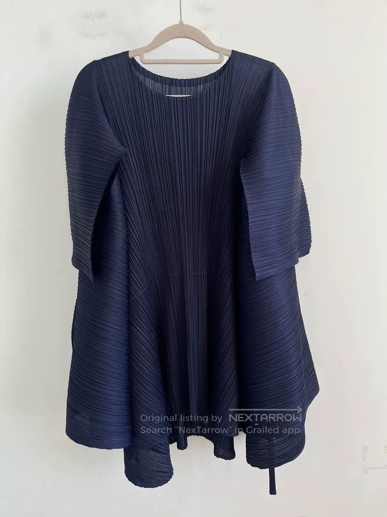 Issey Miyake Issey Miyake Blue Short Sleeve Size L / US 10 / IT 46 - 1 Thumbnail