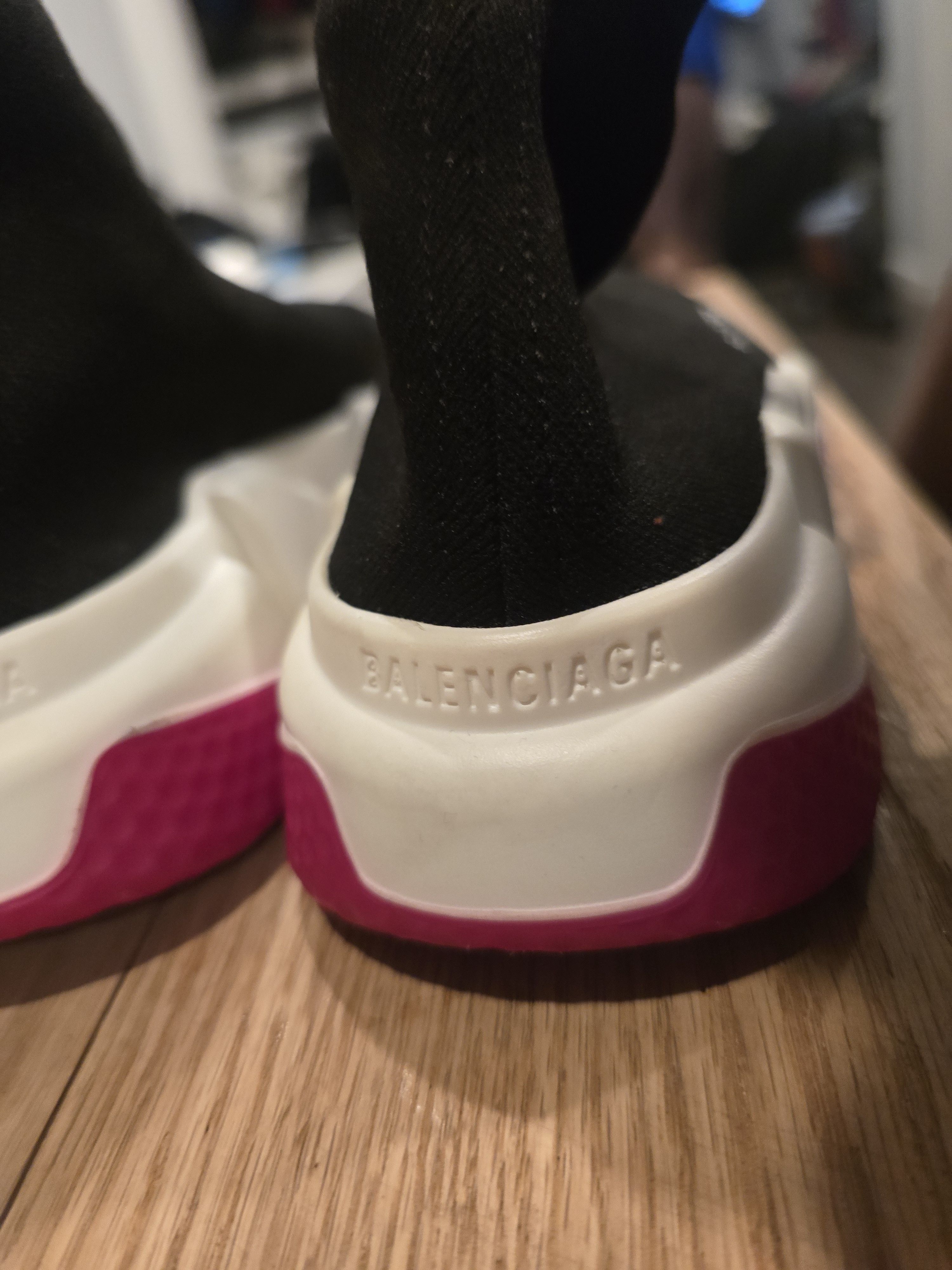 Balenciaga Balenciaga Sock Mismatch Sneakers Sz 35 & Sz 38 Size US 5 / IT 35 - 6 Thumbnail