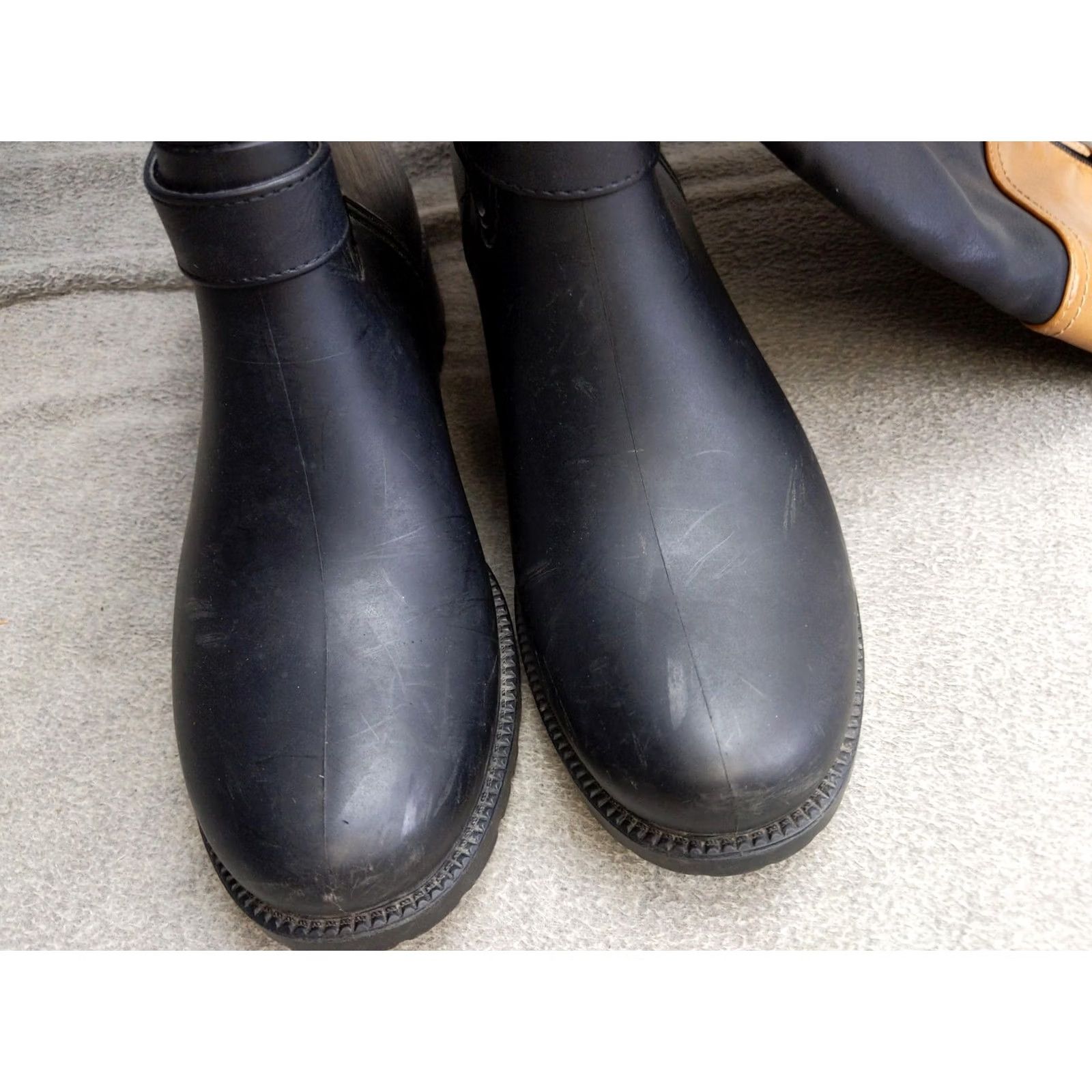 Forever 21 Forever Boots Womens Knee High Riding Zip Lug Sole Buckle Black Maroon Tan Cuff 8.5 Size US 9 / IT 39 - 3 Thumbnail