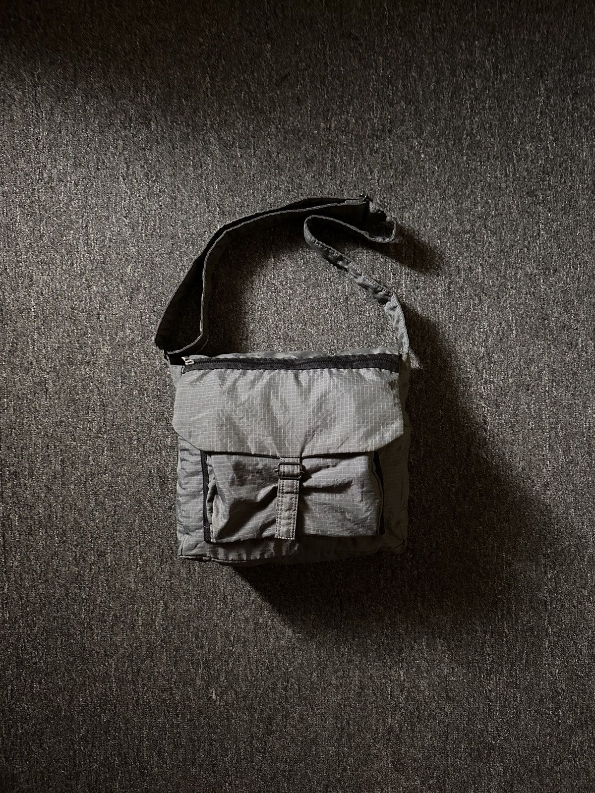 DOUX YSACCS BY YOHJI YAMAMOTO NYLON CROSSBODY BAG
