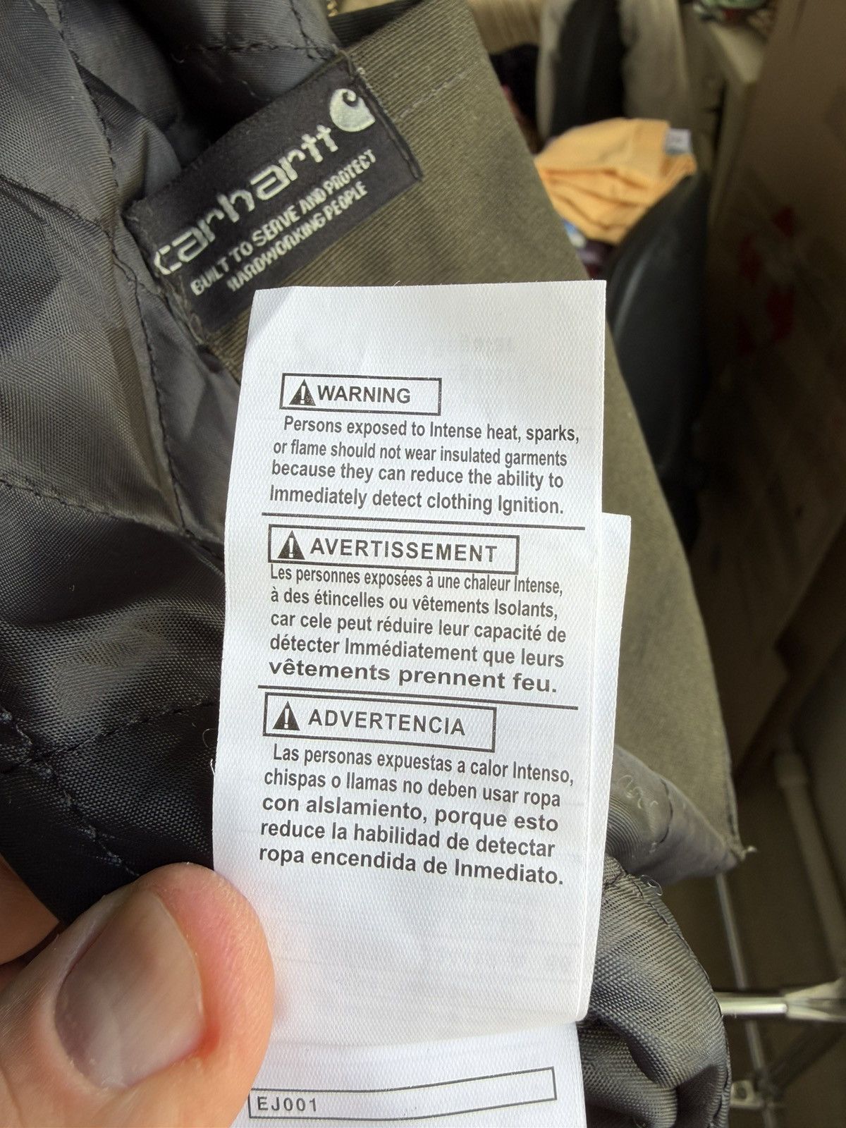 Carhartt Carhartt WIP Active Jacket Regular olive men’s size Large Size US L / EU 52-54 / 3 - 14 Thumbnail