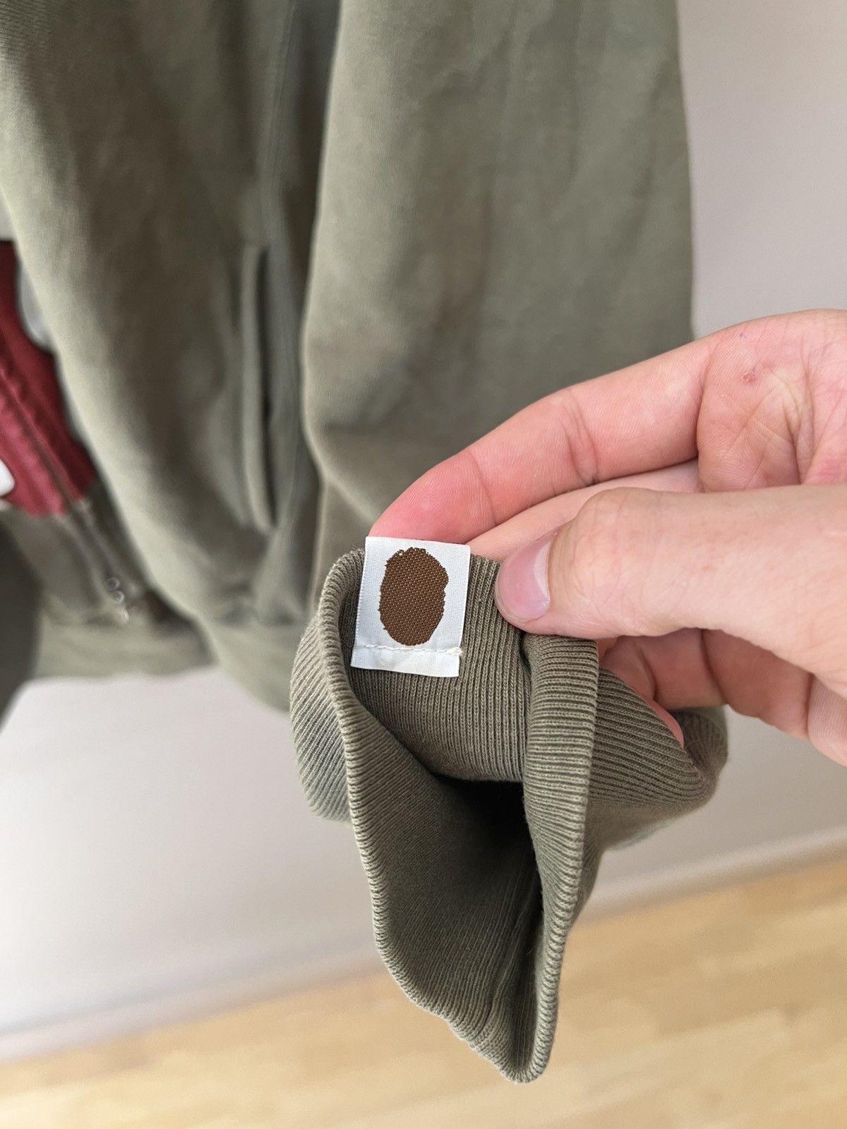 Bape Bape Kaws full zip hoodie 2005 Size US M / EU 48-50 / 2 - 6 Thumbnail