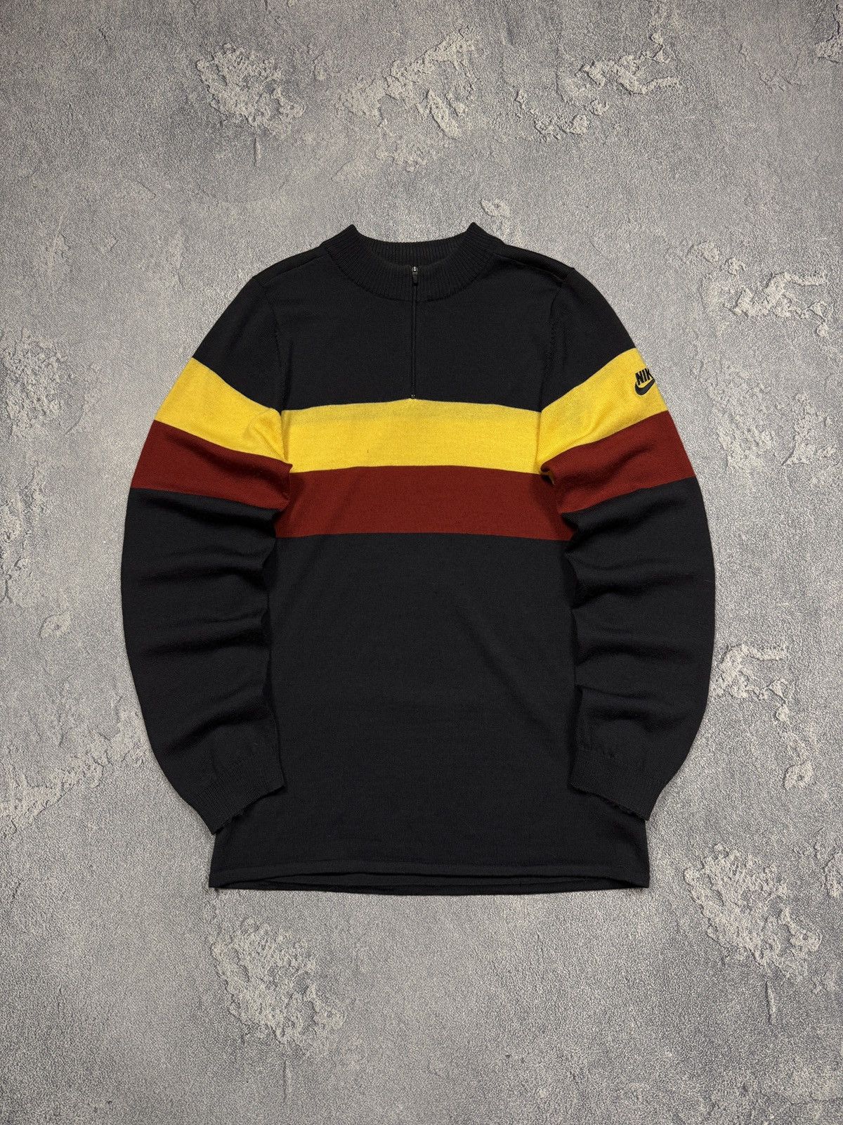 Nike Nike Vintage Sweater Size US M / EU 48-50 / 2 - 1 Thumbnail