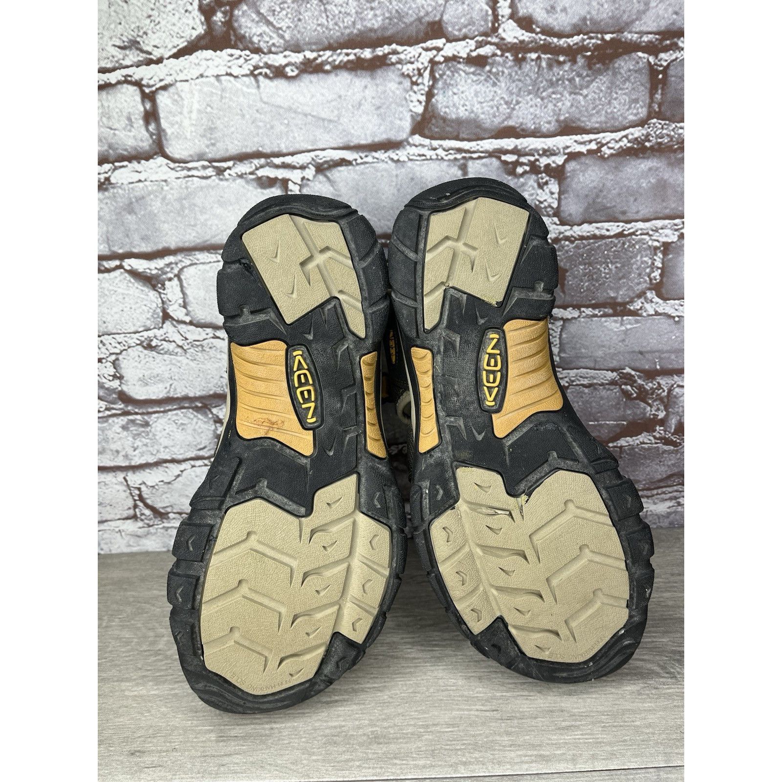 KEEN KEEN Newport H2 Gray Textile Hiking Waterproof Sandals Men S Size US 12 / EU 45 - 7 Thumbnail