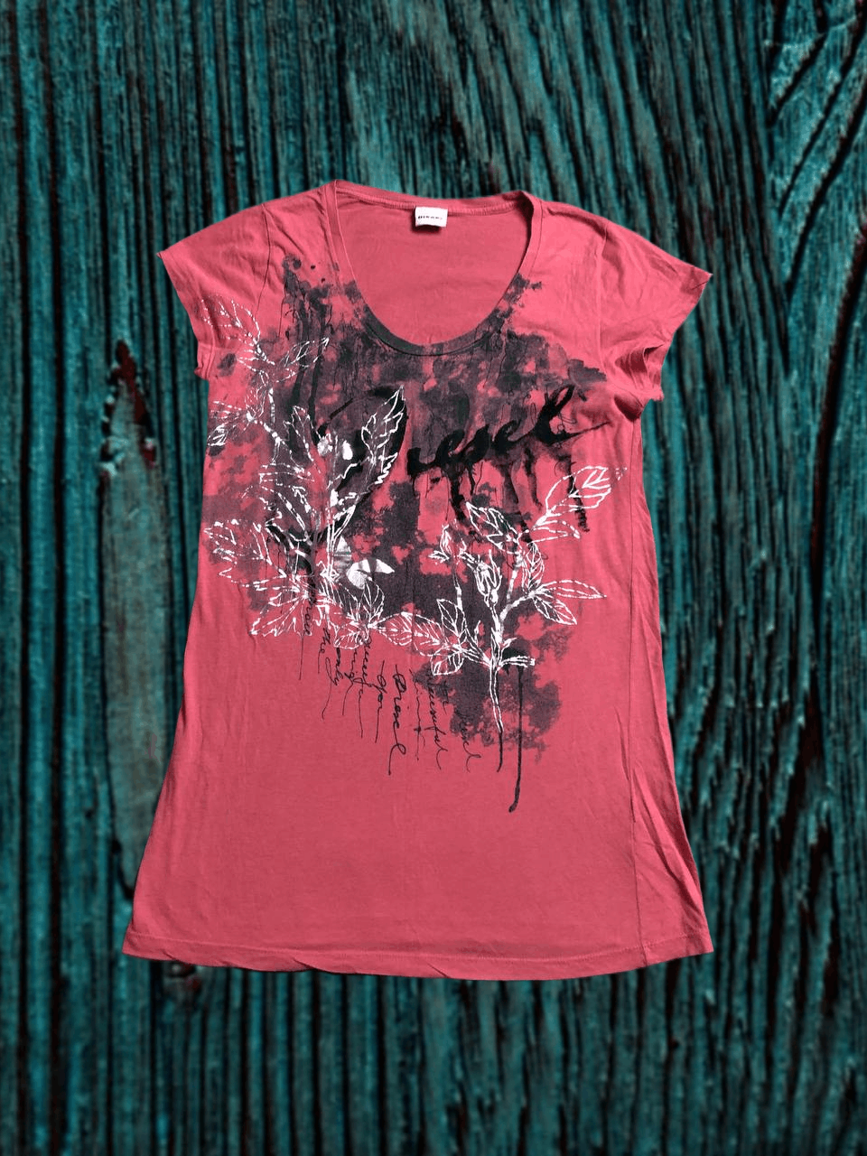 Diesel DIESEL Faded Vneck Floral Print Tee Shirt Size XS / US 0-2 / IT 36-38 - 1 Thumbnail