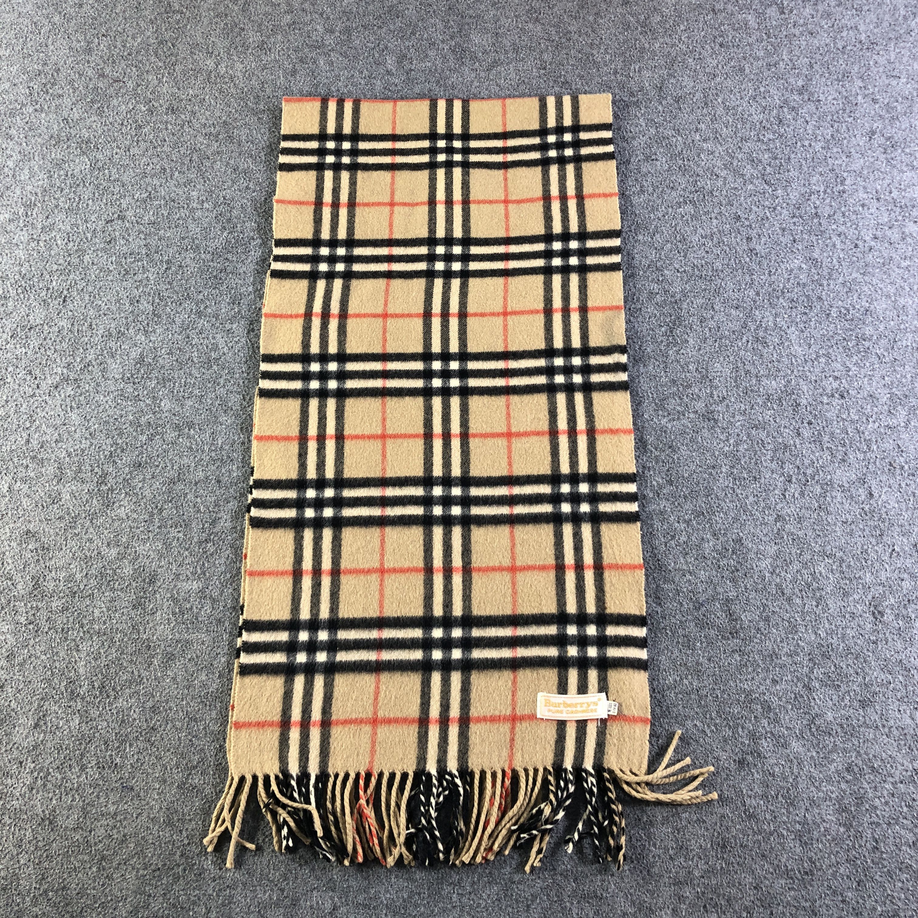 Burberry Burberrys Nova Check Cashmere Scarf Muffler V2694 Size ONE SIZE - 2 Thumbnail