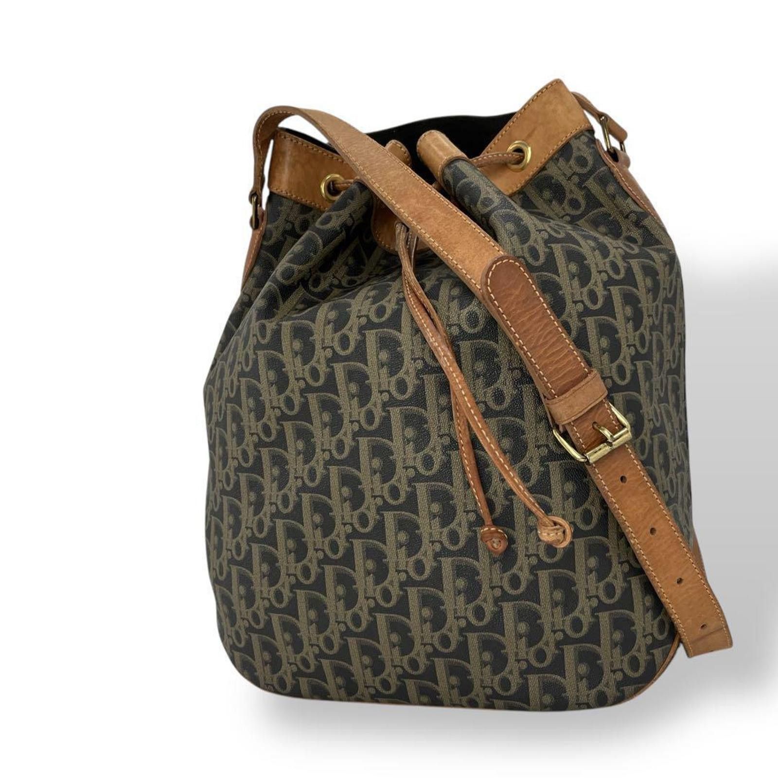 Christian Dior Monsieur Christian Dior - Vintage Monogram Canvas Bucket Bag Size ONE SIZE - 1 Thumbnail