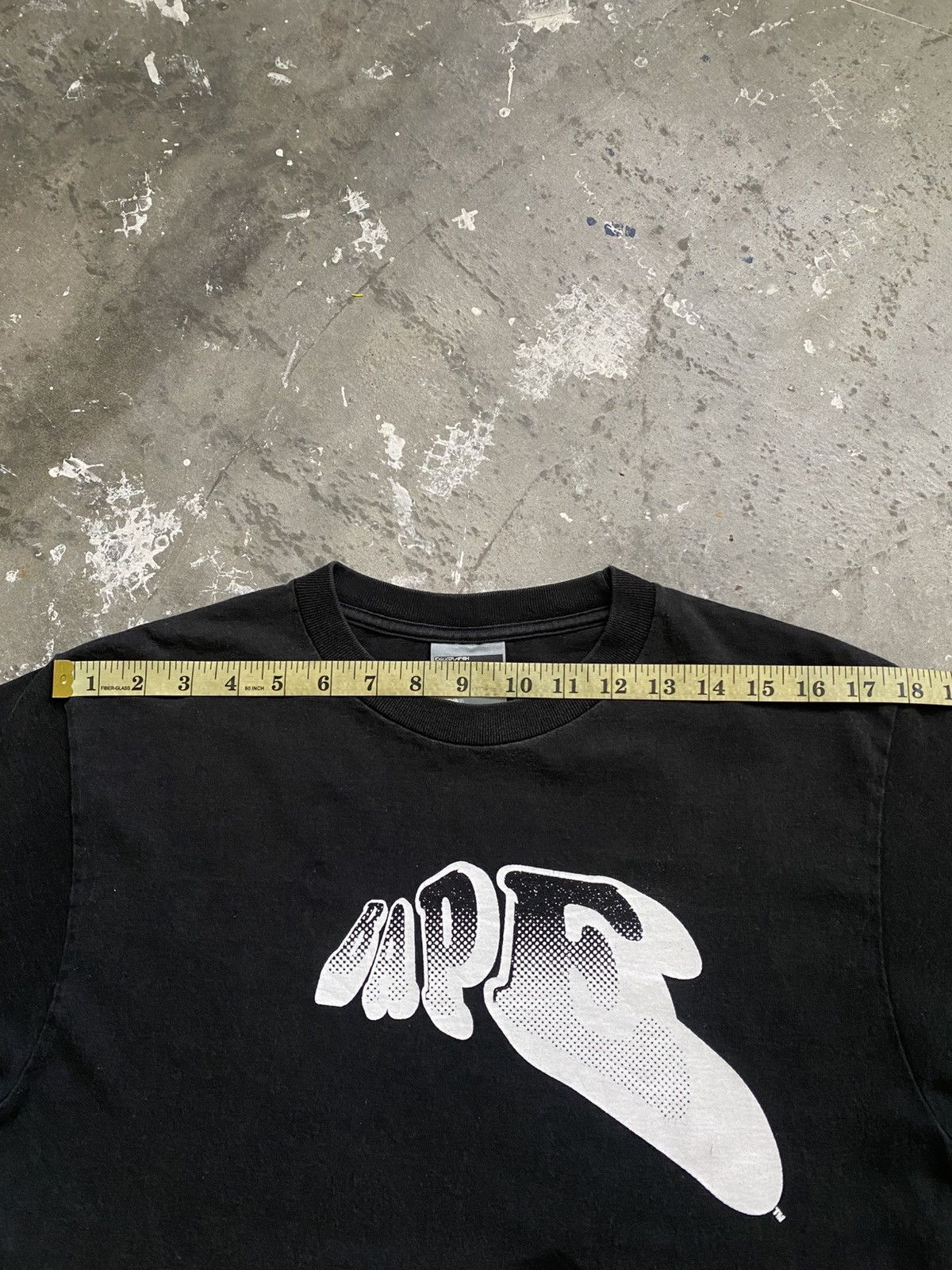 Bape Vintage BAPE 3D Art Graffiti Design T Shirt Size US M / EU 48-50 / 2 - 16 Thumbnail