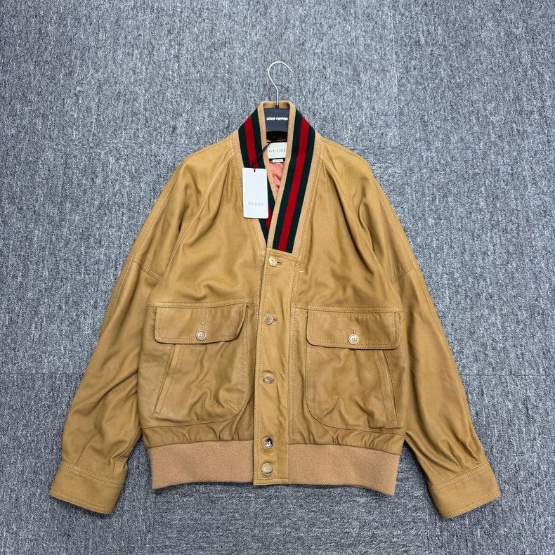 Gucci Striped collar sheepskin jacket 2505-Nextarrow