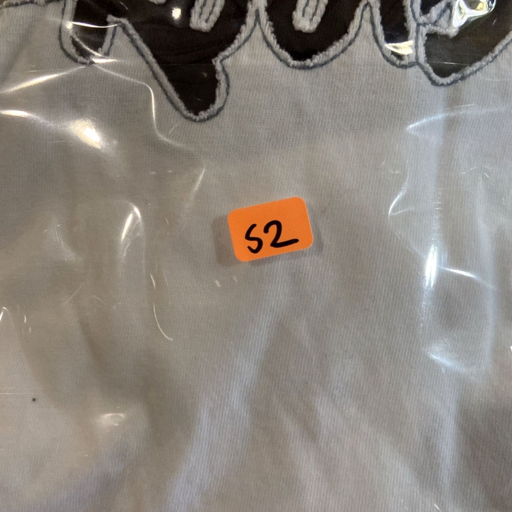 Roots VINTAGE Roots T-Shirt XL White Crew Neck Long Sleeve Y2K 2000s 80s 90s Cartoon Guitar Logo Patch Vintage Unisex Adults sizes Regular Graphic Print Size US XL / EU 56 / 4 - 7 Thumbnail