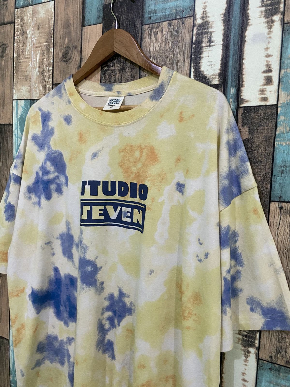 Japanese Brand × Studio Seven Studio Seven Logo Tie Dye T Shirt Size US XL / EU 56 / 4 - 2 Thumbnail