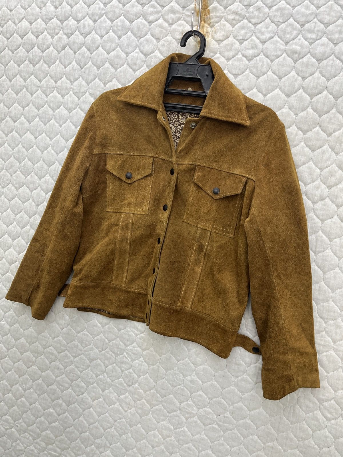 Gorgeous newest Fitted Suede Vintage Jacket by Devri Ltd