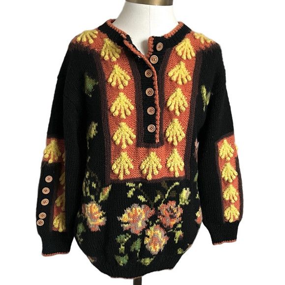 Vintage Vintage Handmade 3D Flowers Half Button Sweater - S / M Size S / US 4 / IT 40 - 2 Thumbnail