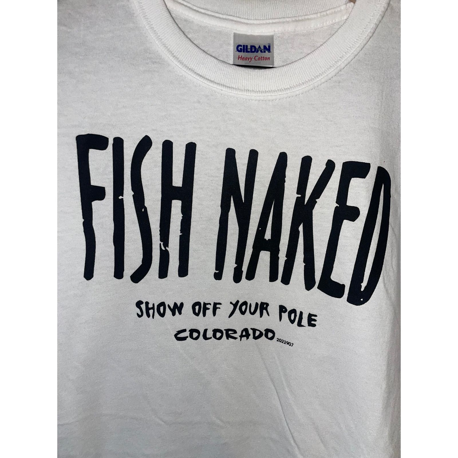 Gildan Y2K Fish Naked Show Off Your Pole Colorado Joke Shirt 2000s Size US S / EU 44-46 / 1 - 2 Thumbnail