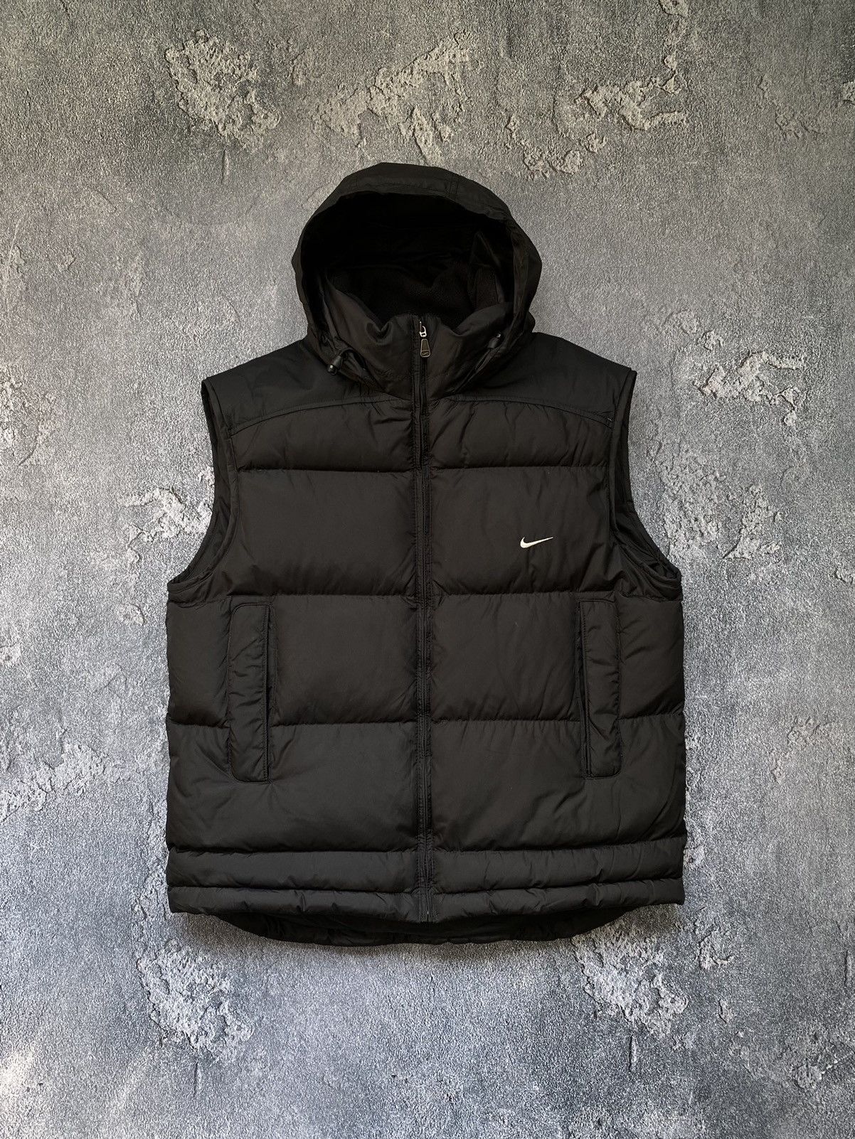 Vintage Nike VNTG Mini Swoosh Black Y2K Puffer Vest Size US M / EU 48-50 / 2 - 1 Thumbnail