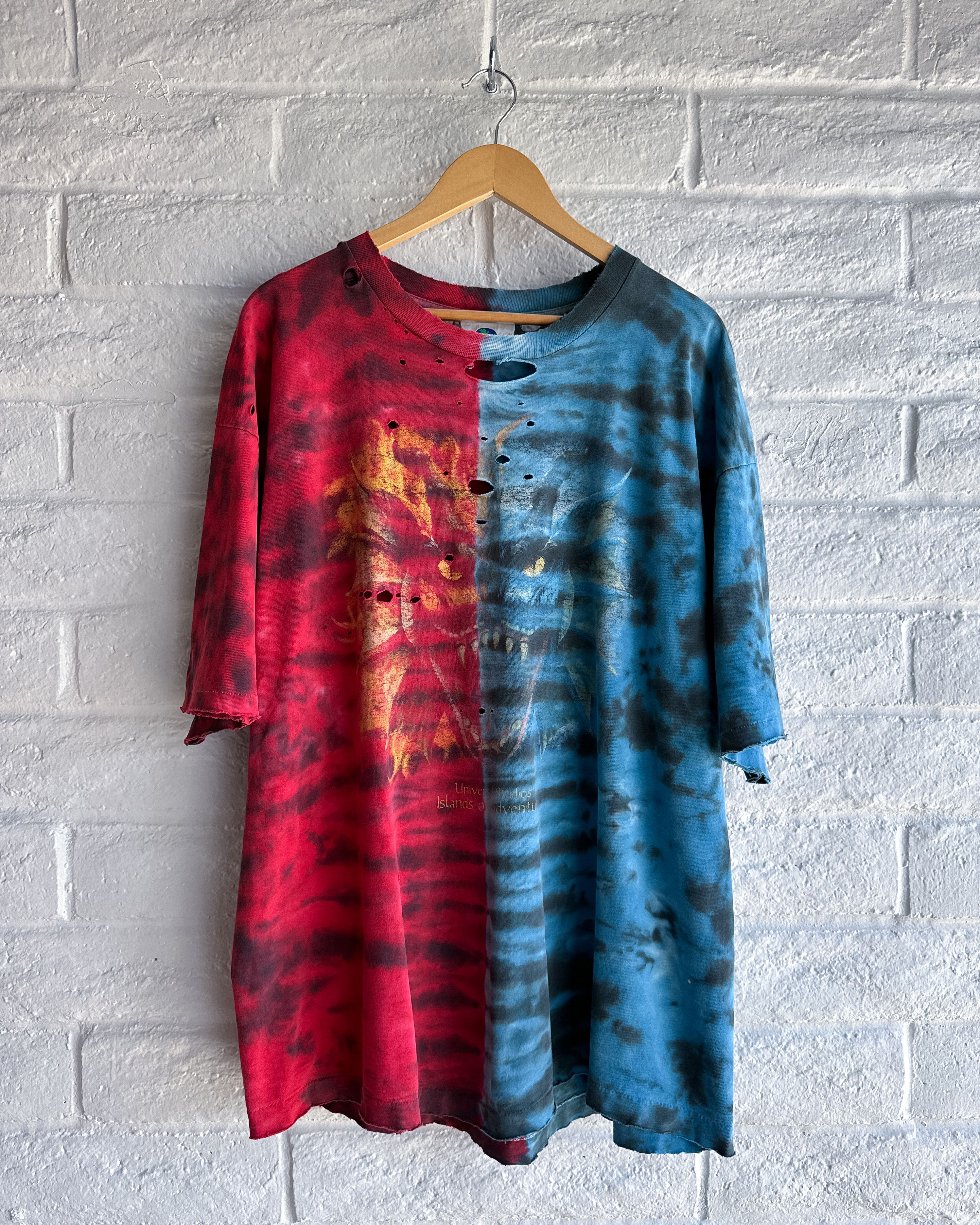 Vintage Vintage 90s Universal Studios Dueling Dragons T Shirt 2XL Size US XXL / EU 58 / 5 - 1 Thumbnail