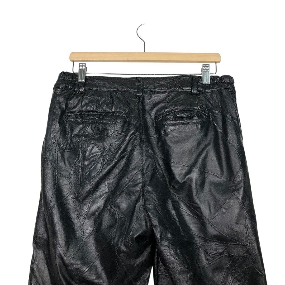 Japanese Brand 🔥RICH BLACK VINTAGE BIKER LEATHER PANTS UNBRAND ISSEY MIYAKE Size US 32 / EU 48 - 11 Thumbnail