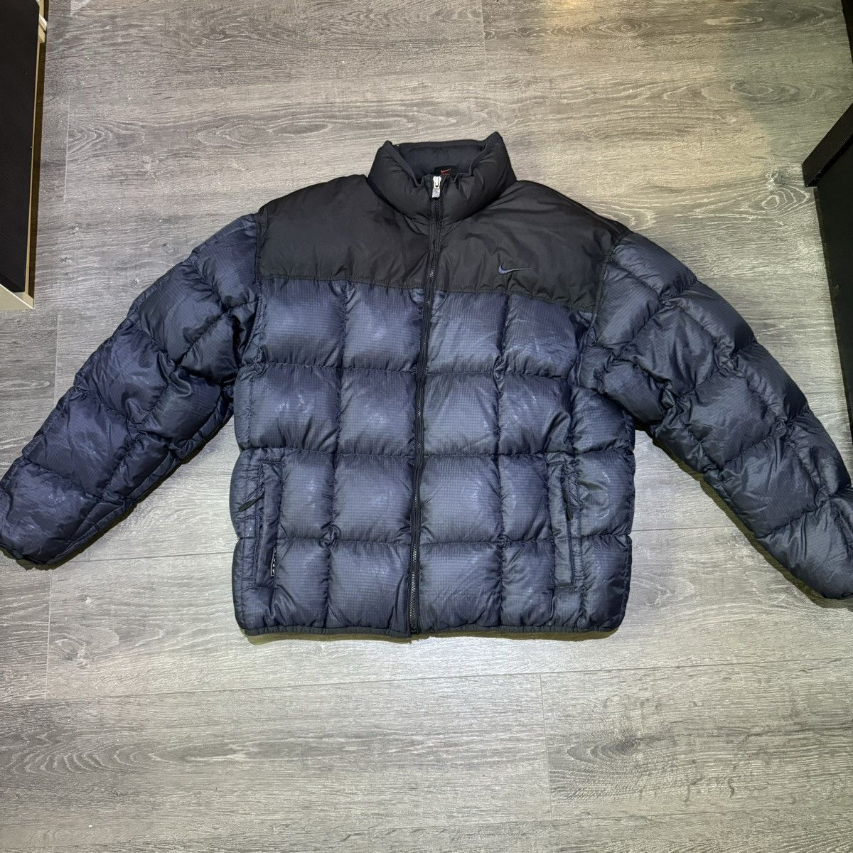 image of Nike Puffer Vintage in Blue, Men's (Size Large)