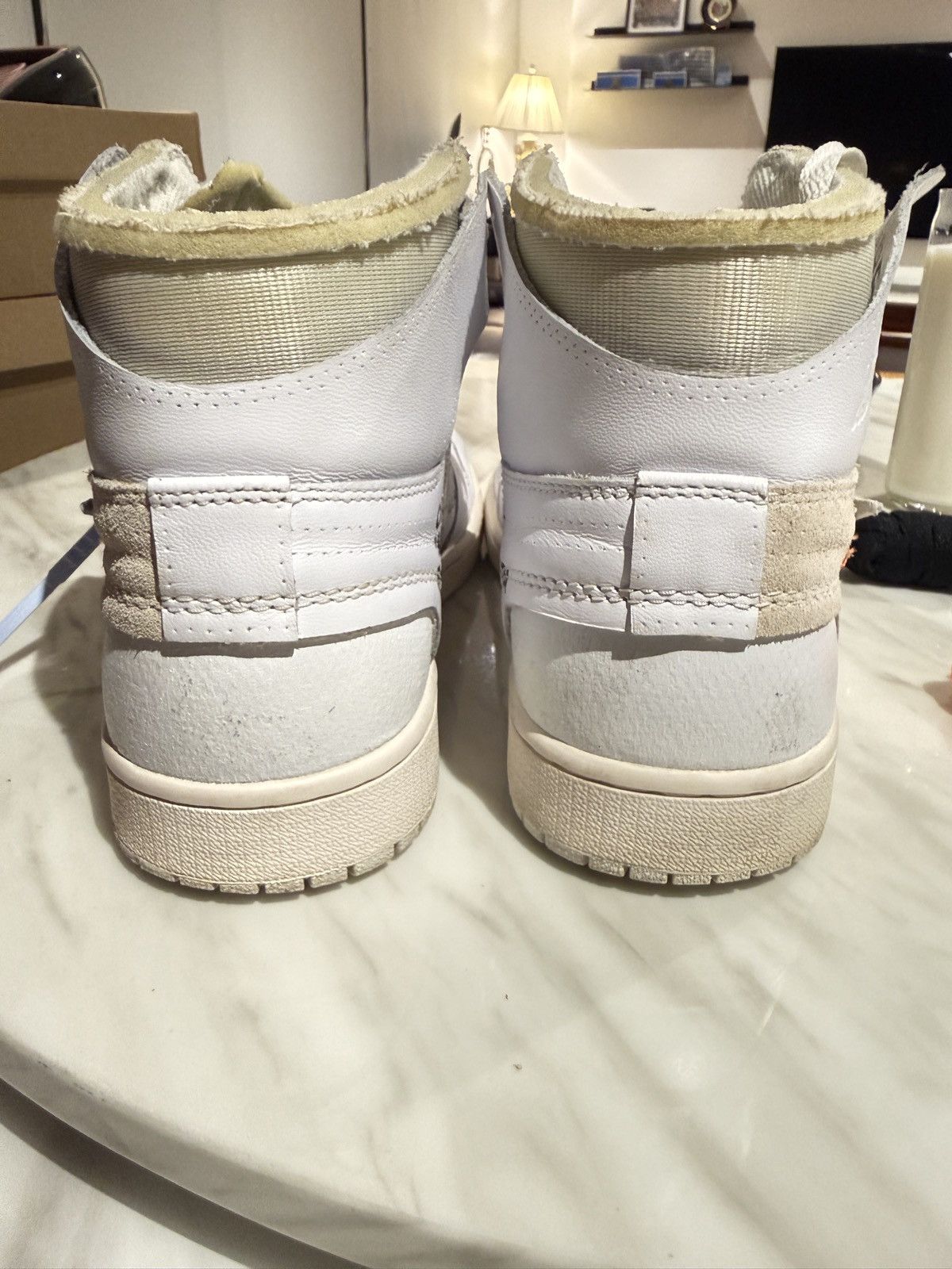 Jordan Brand × Off-White Jordan 1 Off-White Euro Size US 9.5 / EU 42-43 - 8 Thumbnail