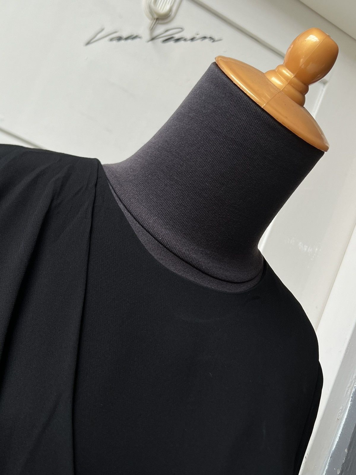 Givenchy Givenchy Hi Formal Black Dress Size XS / US 0-2 / IT 36-38 - 10 Thumbnail