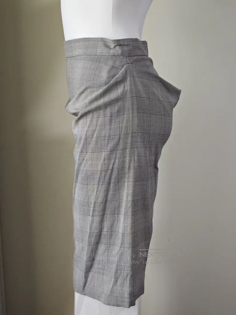 Vivienne Westwood Vivienne Westwood Gray plaid pencil skirt Size 25" / US 0 / IT 36 - 3 Thumbnail