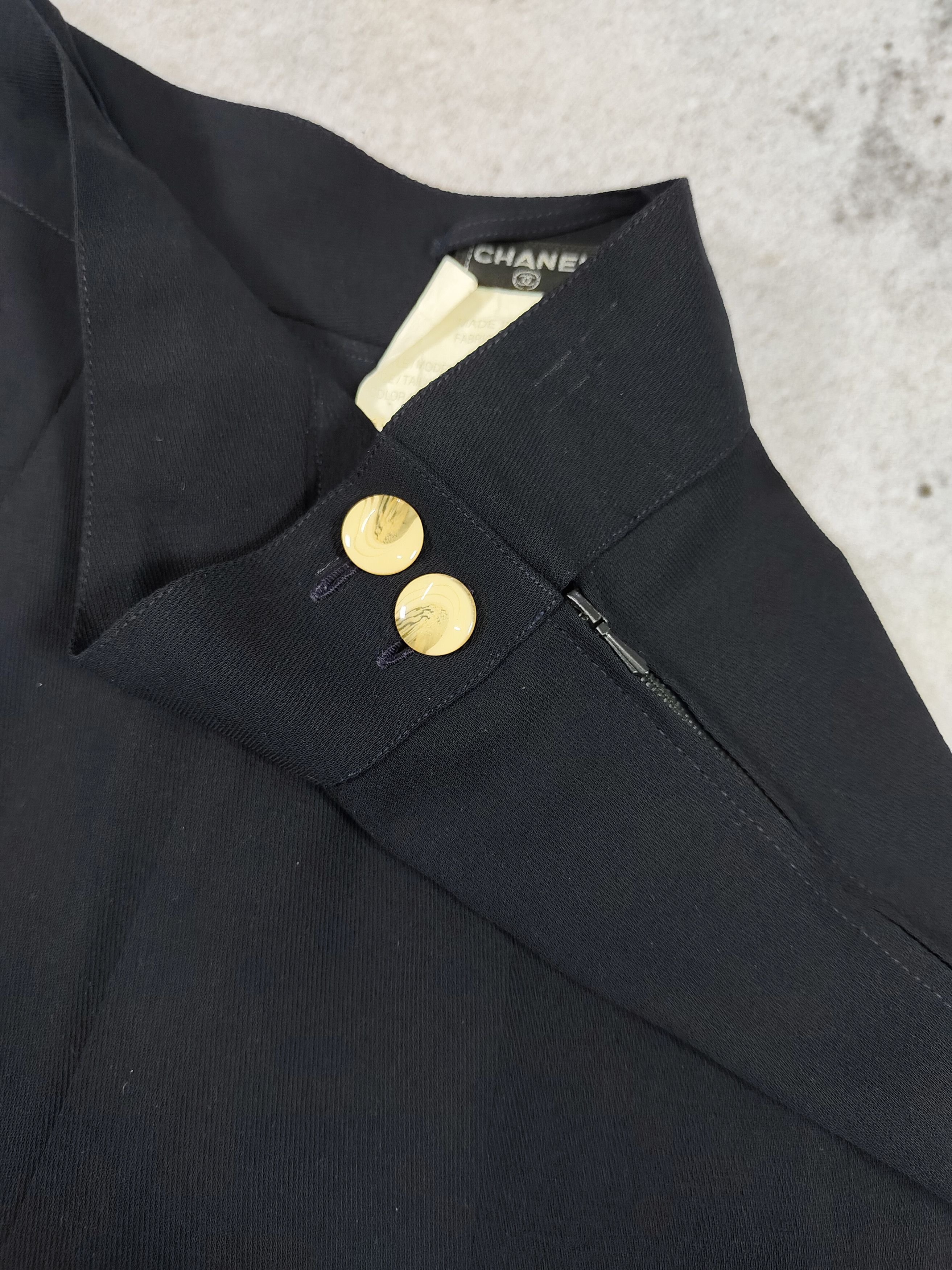 Chanel 90s Chanel Boutique Minimal Wool Pleated Skort Culottes Size 28" / US 6 / IT 42 - 9 Thumbnail
