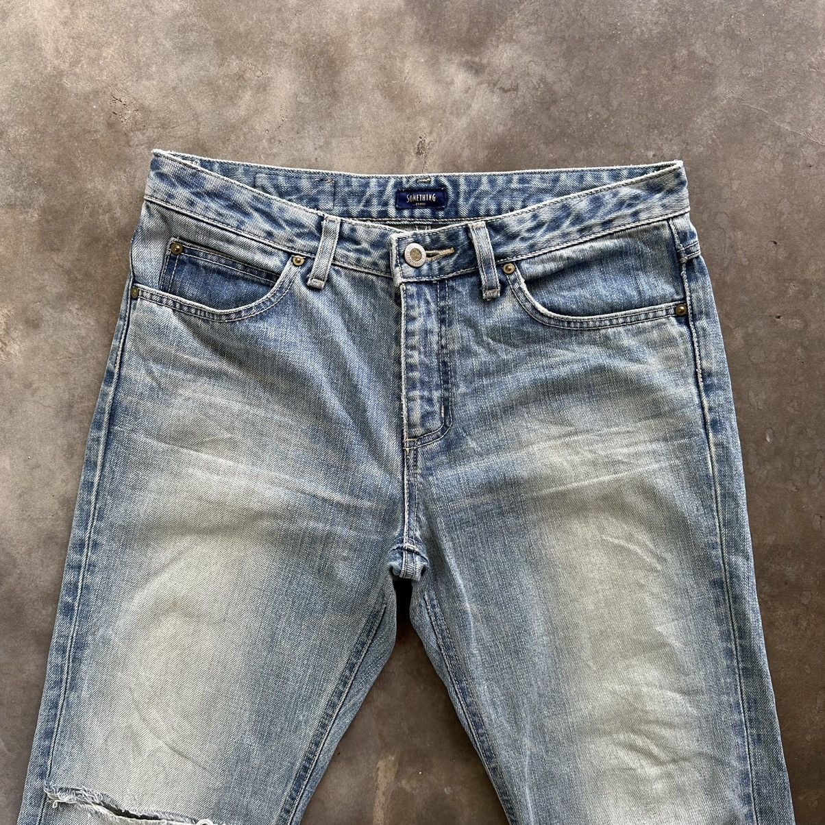 Edwin × Jean × Vintage Vintage Edwin Distress Faded Something Denim Jean Pant W31 Size US 31 - 3 Thumbnail