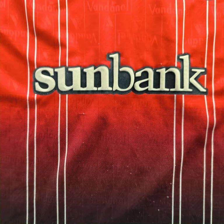 Other Stevenage 1998-2000 Vandanel home football jersey size XXL Size US XXL / EU 58 / 5 - 5 Thumbnail