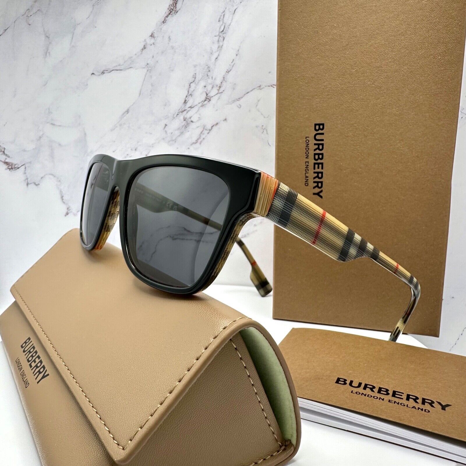 Burberry Burberry Sunglasses Black Square Classic Check Arms Brown Size ONE SIZE - 5 Thumbnail