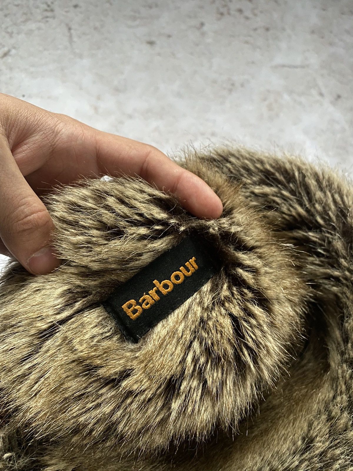 Barbour × If Six Was Nine Vintage Barbour Faux Fur Scarf Size ONE SIZE - 2 Thumbnail